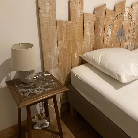 La Gelette Bed & Breakfast